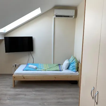 Vendégház Kiskakas Vendéglő és Panzió