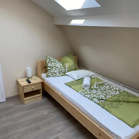 Kiskakas Etterem زالاجيرسيج