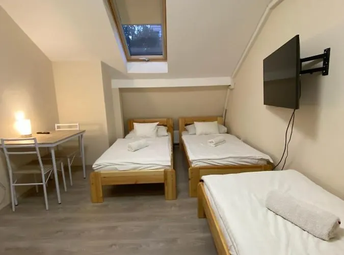 Kiskakas Etterem בית הארחה