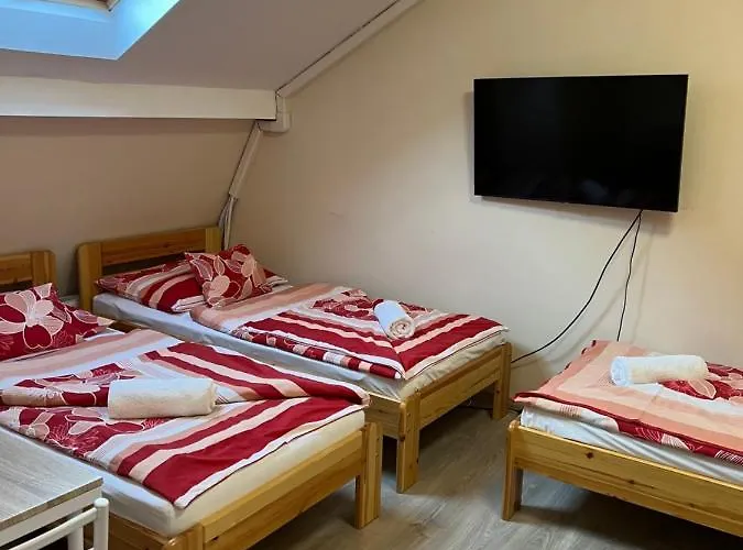 Vendégház Kiskakas Vendéglő és Panzió 3*